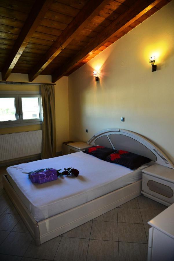 Sea View Luxury Apartment Plataria Exterior photo